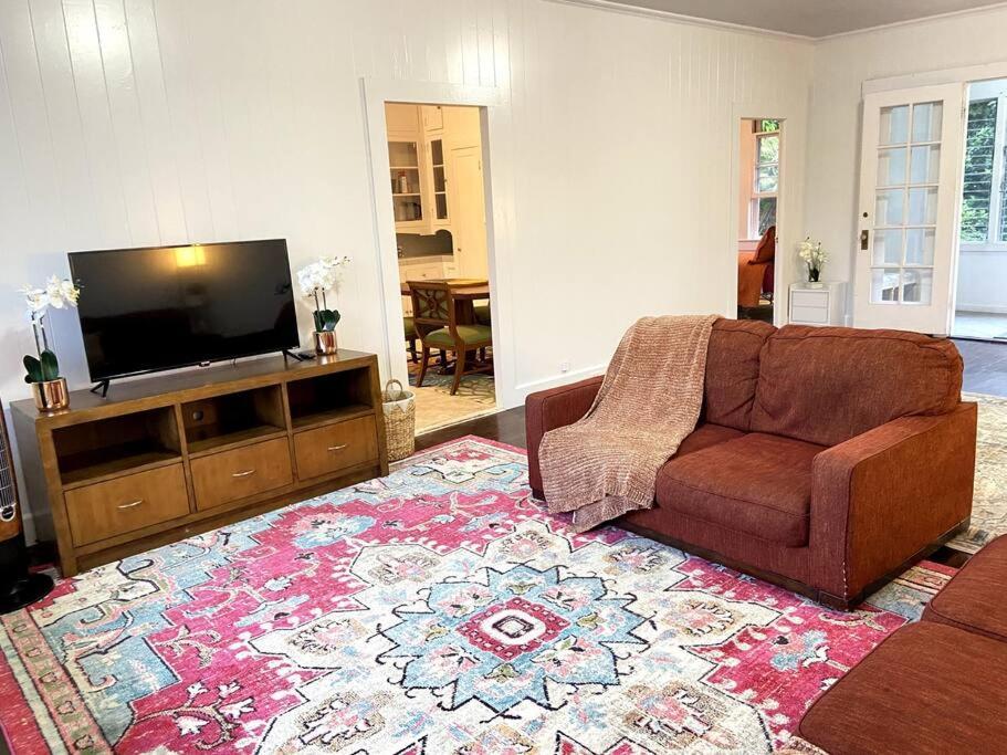 Your Hilo Homebase - Lovely 3 Bedroom In Heart Of Hilo With Ac! المظهر الخارجي الصورة