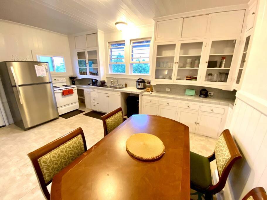 Your Hilo Homebase - Lovely 3 Bedroom In Heart Of Hilo With Ac! المظهر الخارجي الصورة