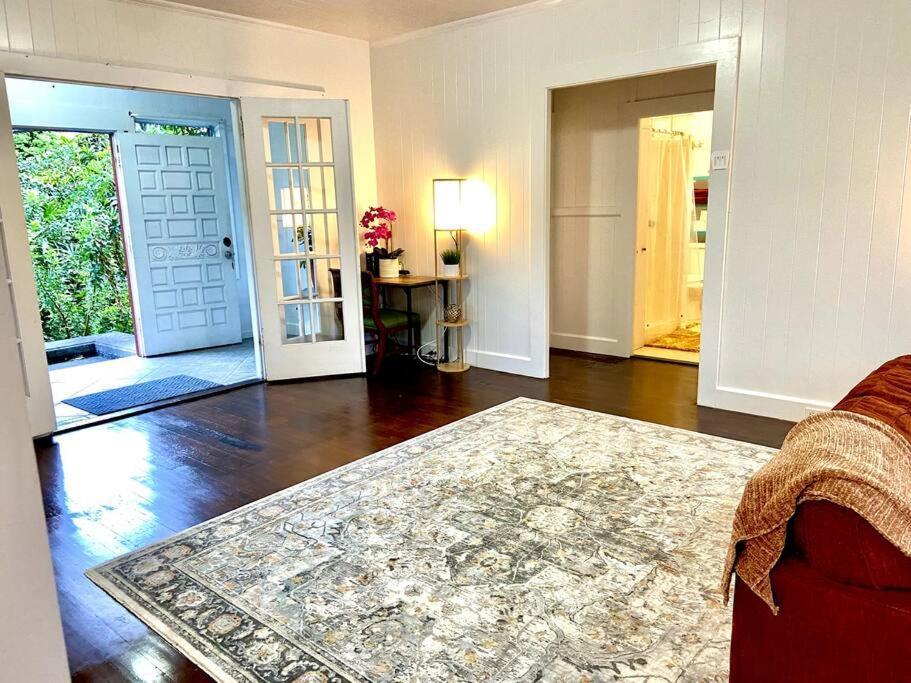 Your Hilo Homebase - Lovely 3 Bedroom In Heart Of Hilo With Ac! المظهر الخارجي الصورة